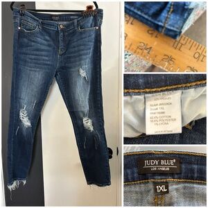 Judy Blue 1X High Waist Destroyed Hem Dark Denim Skinny Jeans Style 8228DK